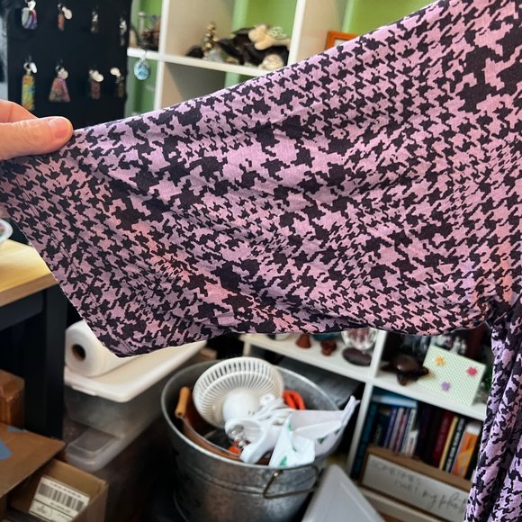 Croft & Barrow 3X Dark and Light Purple 3/4 Length Sleeve Tee - Picture 2 of 7